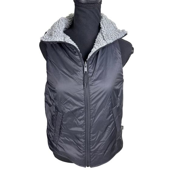 BASS OUTDOOR Women's Reversible Zip-Front Vest BLACK/GRAY NWT SIZE M - Picture 8 of 13